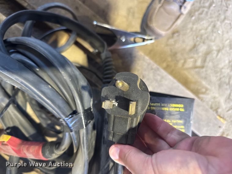 image for item EU6143 Tools