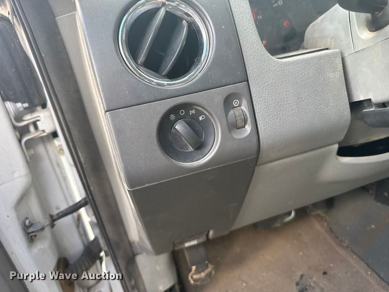 image for item EU6197 2008 Ford F150 SuperCrew pickup truck