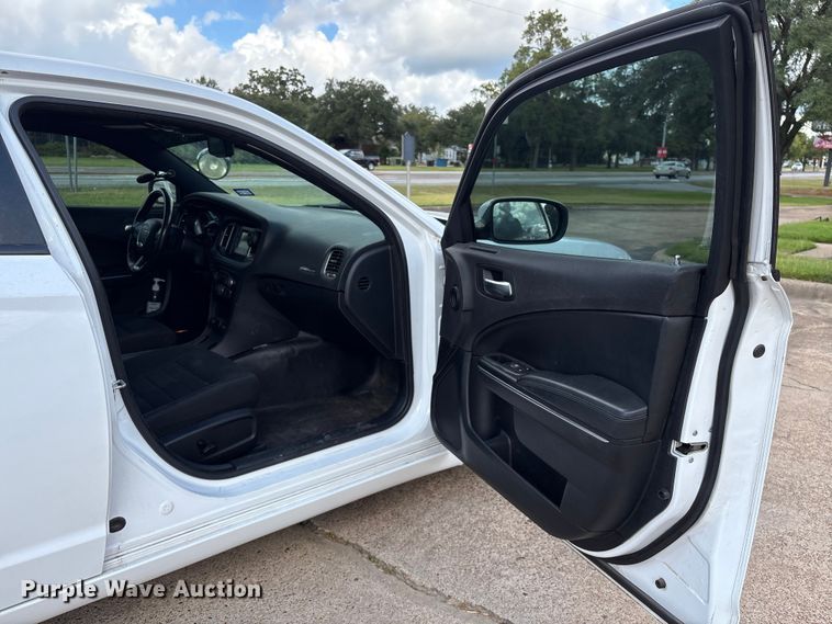 image for item EU7019 2017 Dodge Charger Police 