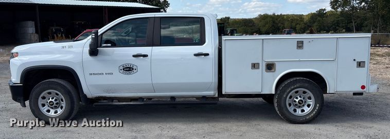 image for item EV2506 2021 Chevrolet Silverado 3500HD Crew Cab utility bed pickup truck