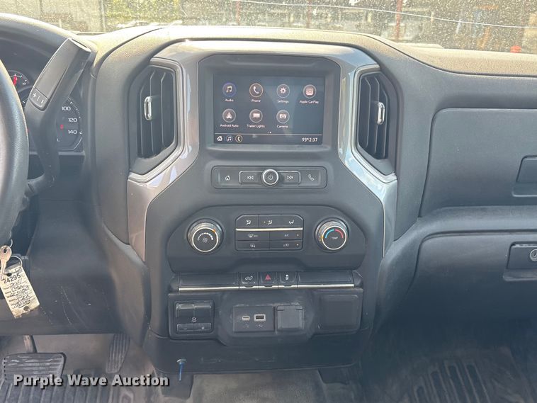 image for item EV2506 2021 Chevrolet Silverado 3500HD Crew Cab utility bed pickup truck