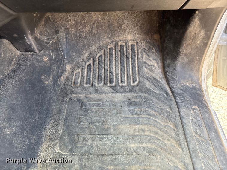 image for item EV2506 2021 Chevrolet Silverado 3500HD Crew Cab utility bed pickup truck