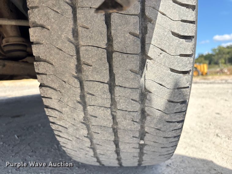 image for item EV2506 2021 Chevrolet Silverado 3500HD Crew Cab utility bed pickup truck