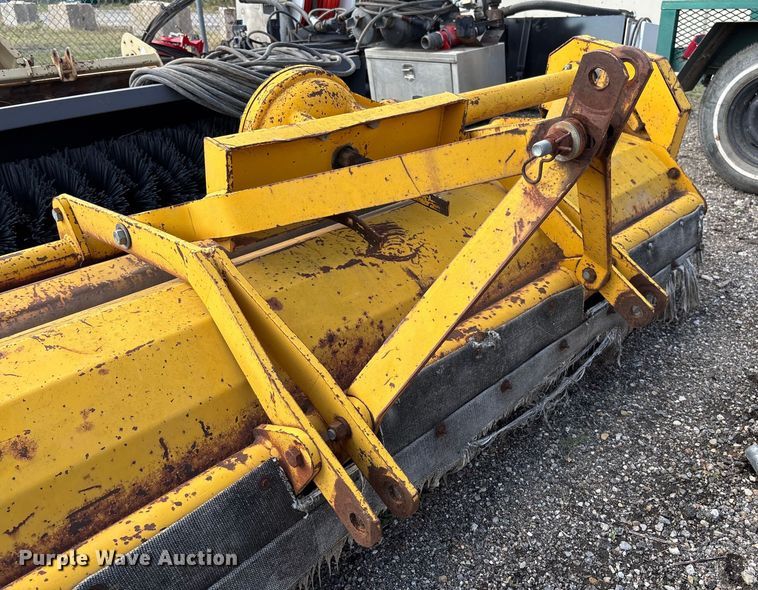 image for item EV3105 Flail mower