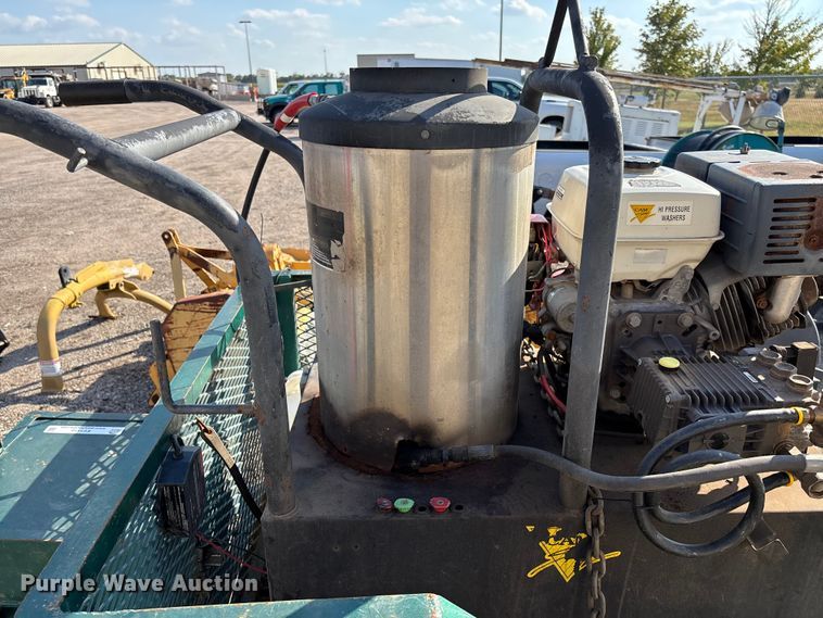 image for item EV3110 Cam Spray 3000QH hot pressure washer