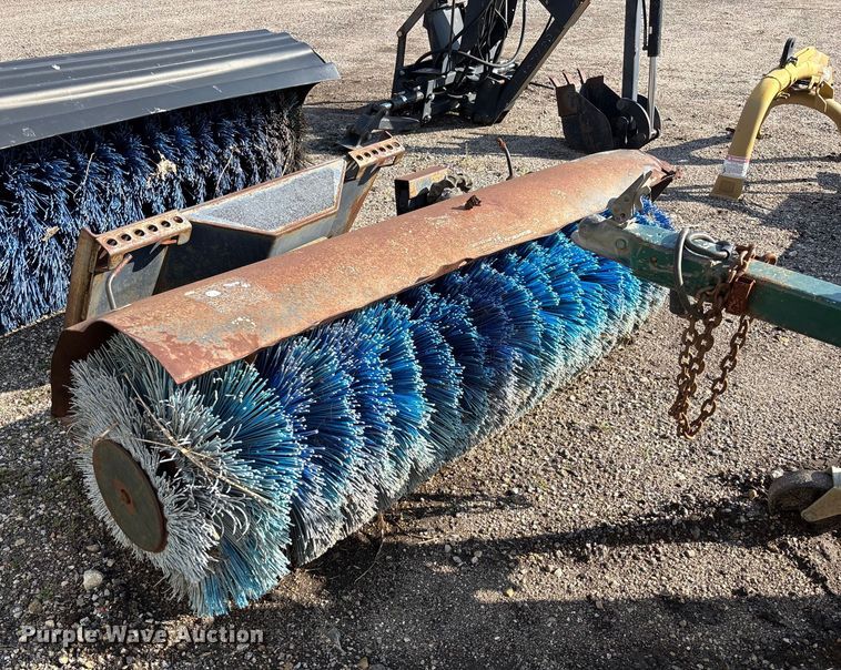 image for item EV3111 Skid steer broom