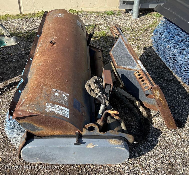 image for item EV3111 Skid steer broom