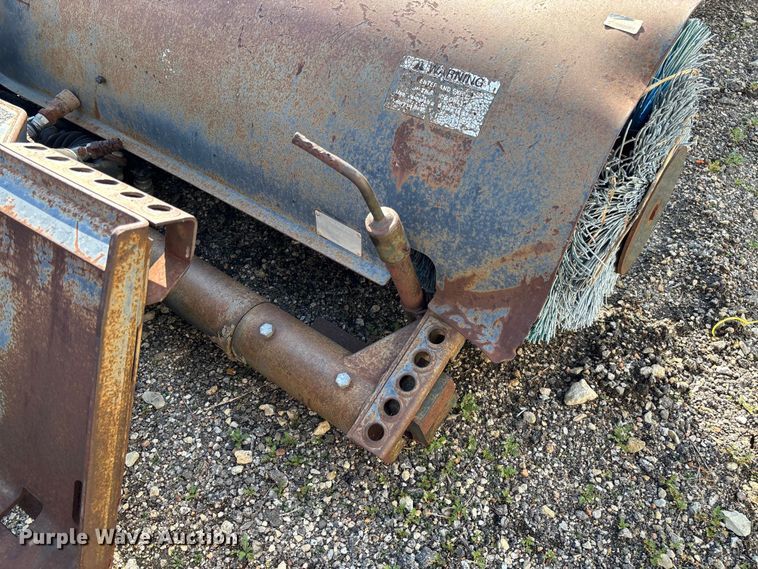 image for item EV3111 Skid steer broom