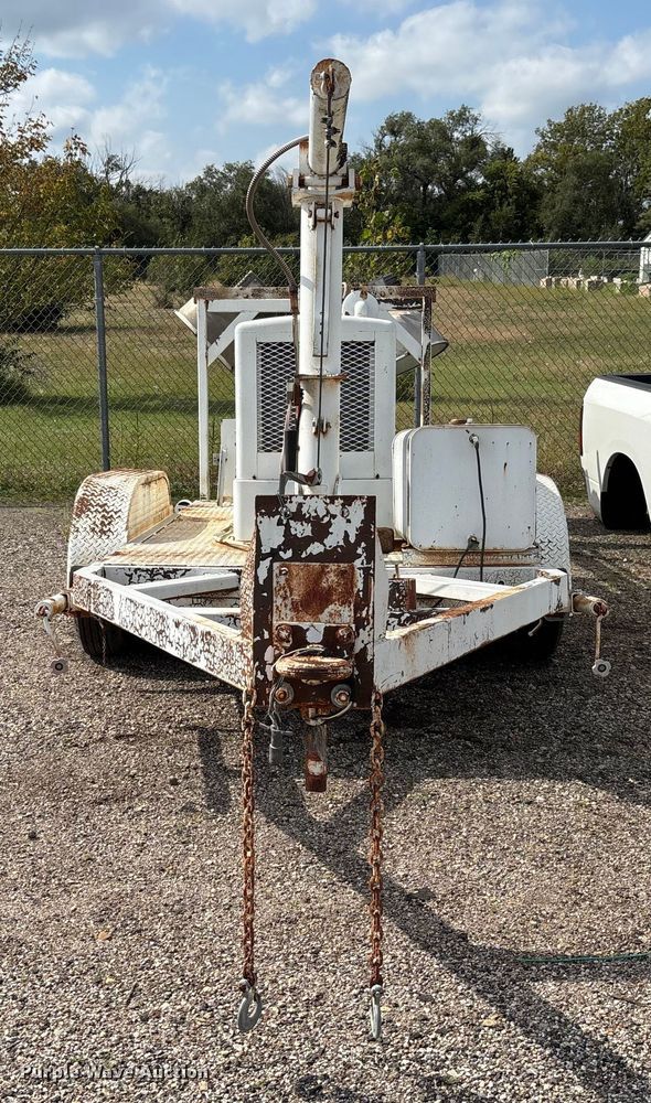 image for item EV3113 Light plant