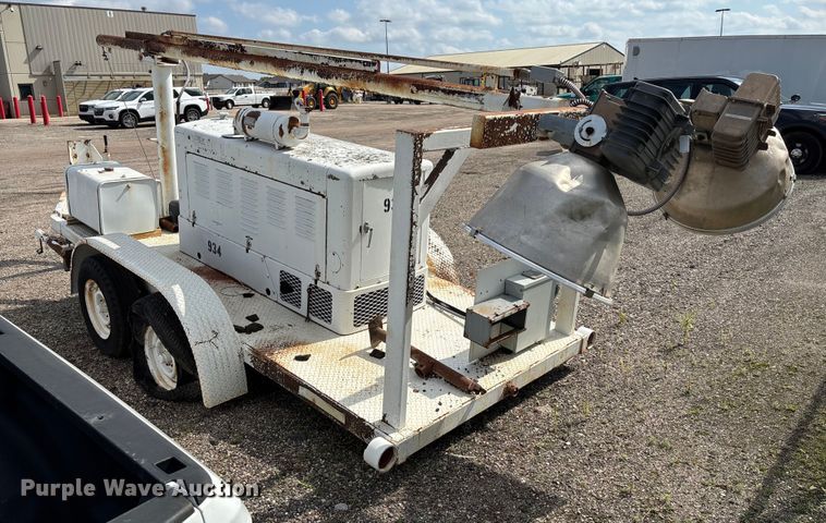 image for item EV3113 Light plant