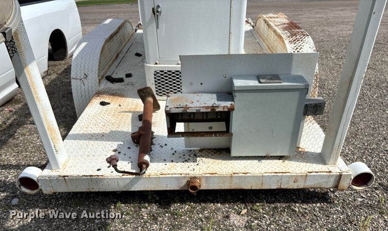 image for item EV3113 Light plant