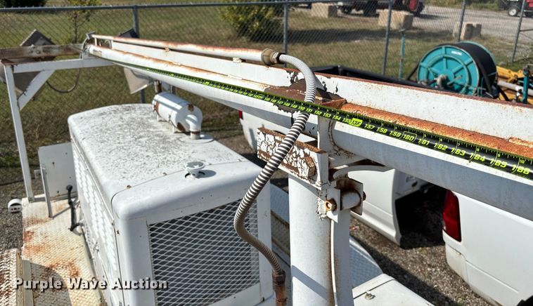 image for item EV3113 Light plant