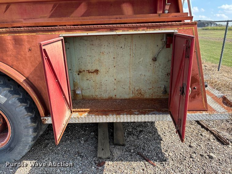 image for item EV3115 1959 Ford C-1000 pumper fire truck