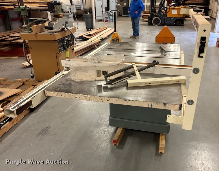 image for item EV3140 Table saw