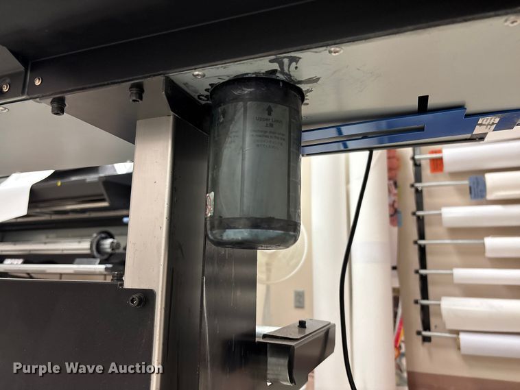 image for item EV3147 Roland VS-540 printer