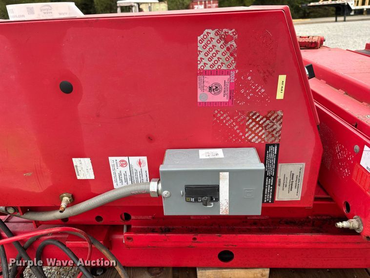 image for item EV3151 Hunter RL automotive lift