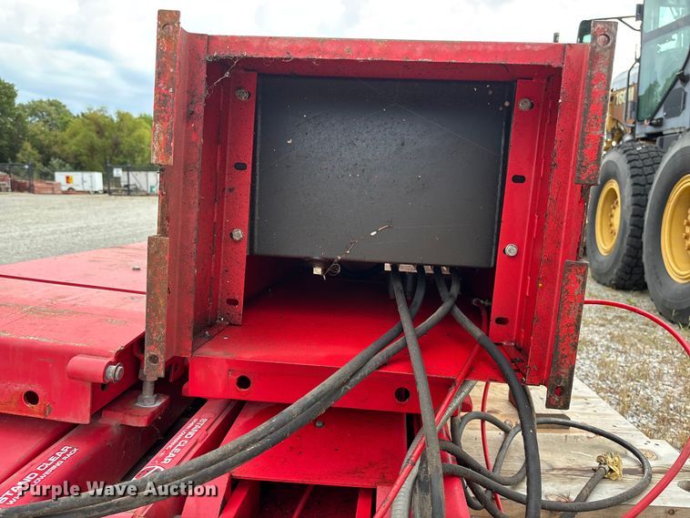 image for item EV3151 Hunter RL automotive lift