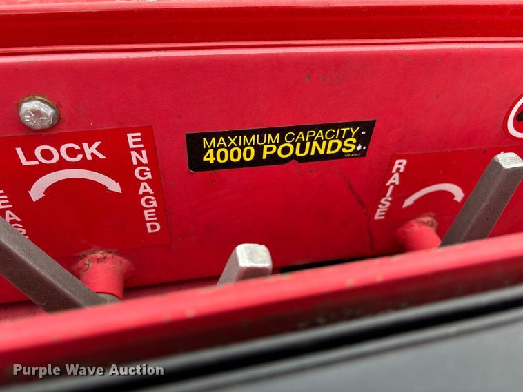 image for item EV3151 Hunter RL automotive lift