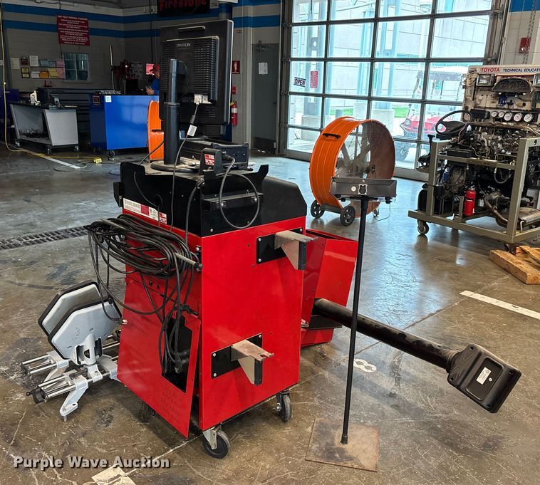 image for item EV3153 Hunter S811 alignment machine