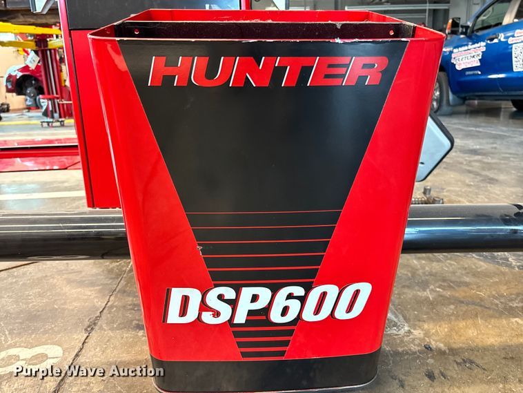 image for item EV3153 Hunter S811 alignment machine