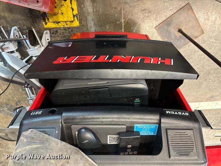 image for item EV3153 Hunter S811 alignment machine