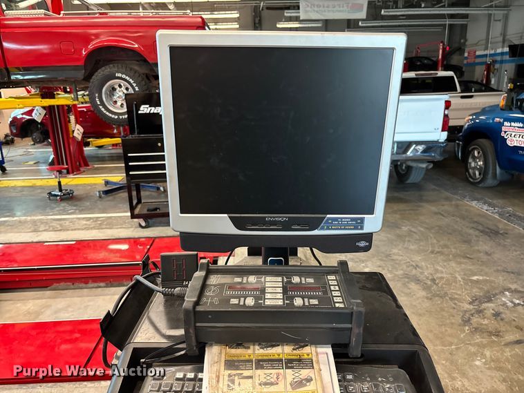 image for item EV3153 Hunter S811 alignment machine