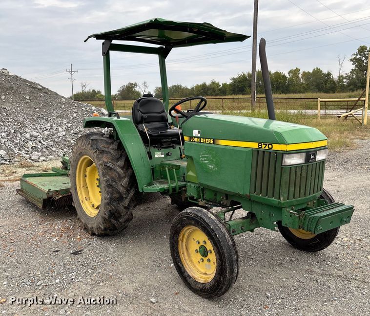 image for item EV3162 1998 John Deere 870 tractor