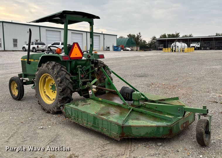 image for item EV3162 1998 John Deere 870 tractor