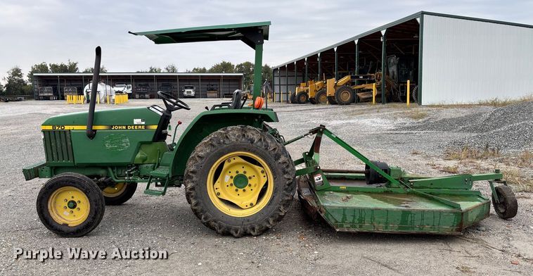 image for item EV3162 1998 John Deere 870 tractor