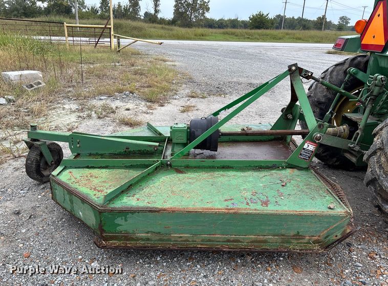 image for item EV3162 1998 John Deere 870 tractor