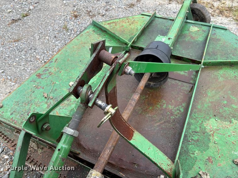 image for item EV3162 1998 John Deere 870 tractor