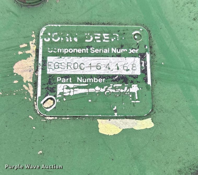 image for item EV3162 1998 John Deere 870 tractor