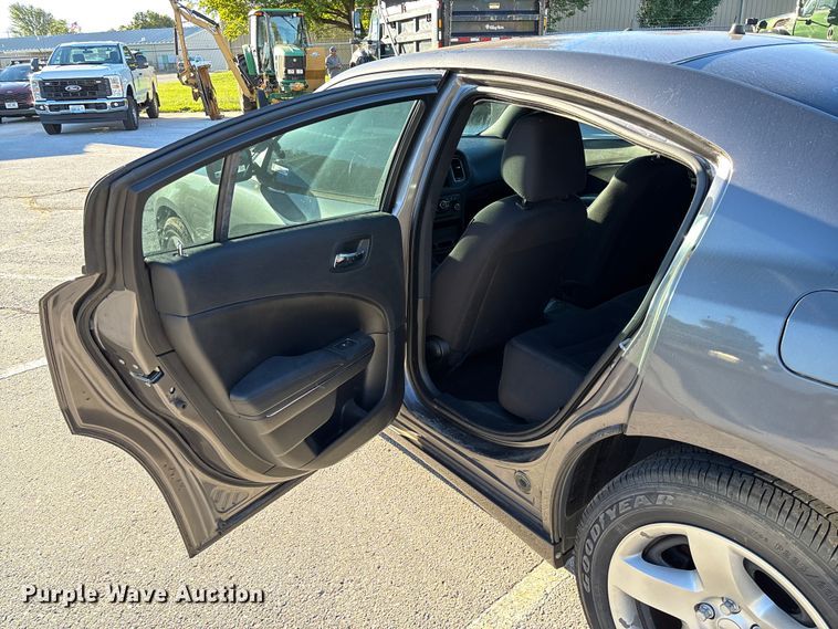 image for item EV3201 2014 Dodge Charger Police 