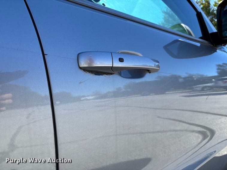 image for item EV3202 2019 Dodge Durango SSV SUV