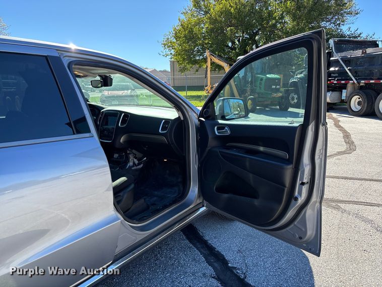 image for item EV3202 2019 Dodge Durango SSV SUV