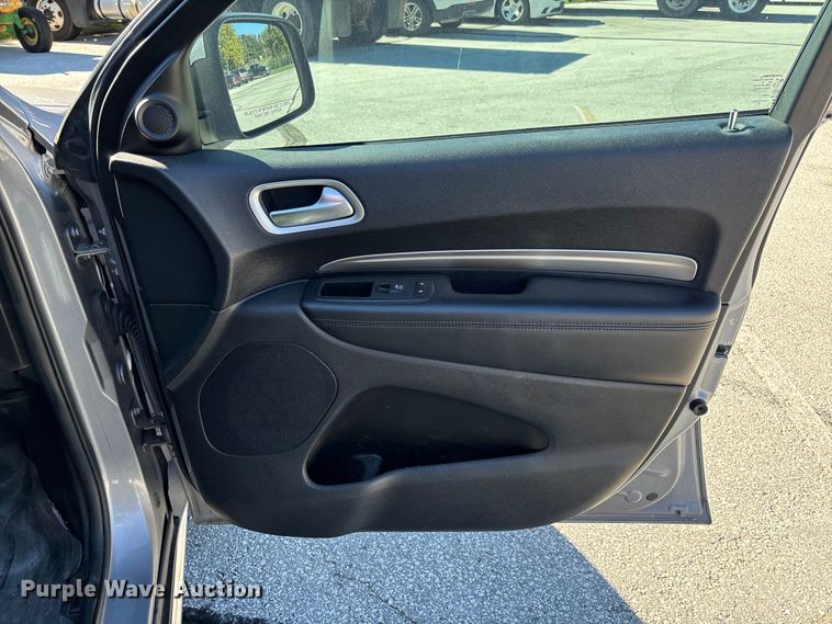 image for item EV3202 2019 Dodge Durango SSV SUV