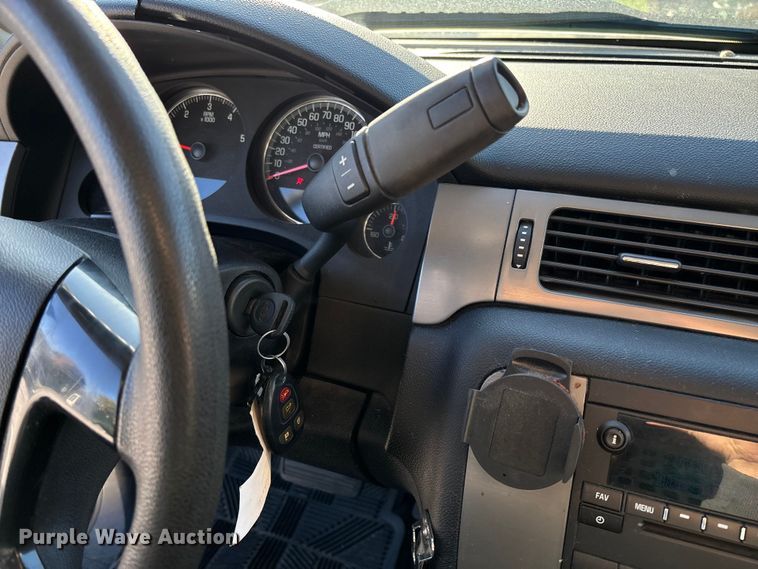 image for item EV3203 2013 Chevrolet Tahoe Police SUV