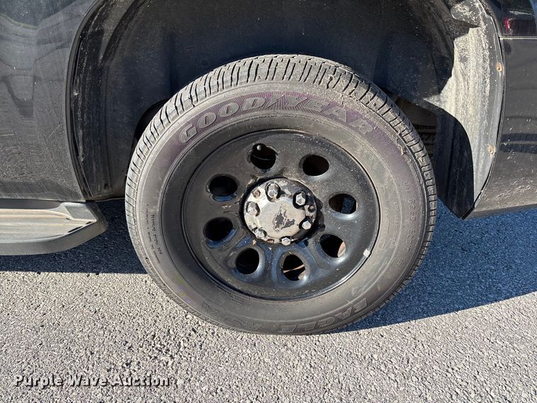 image for item EV3203 2013 Chevrolet Tahoe Police SUV