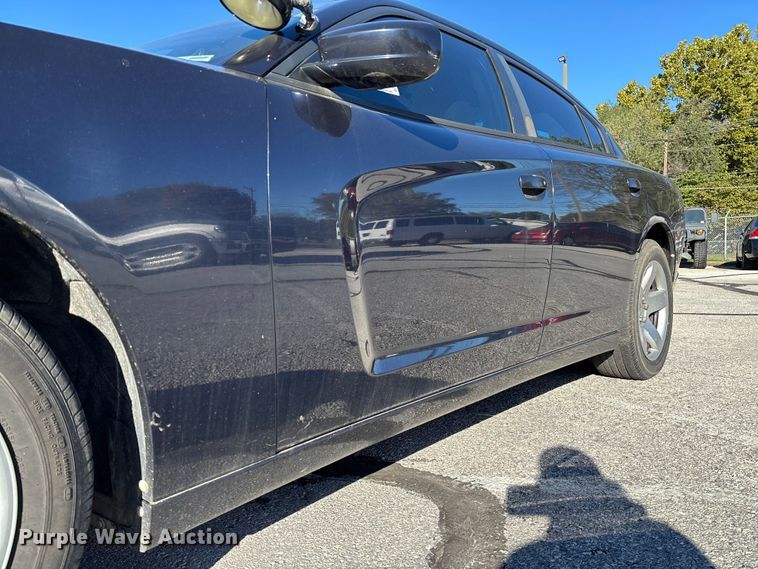 image for item EV3204 2012 Dodge Charger Police 