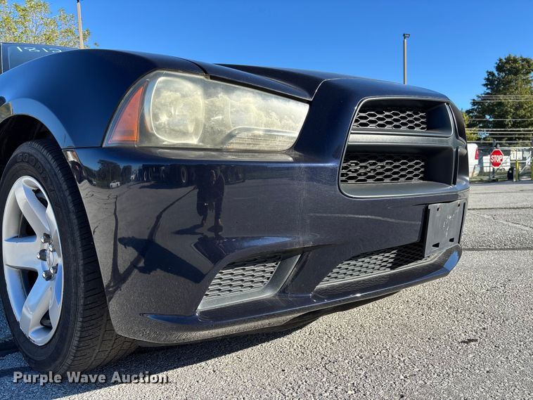 image for item EV3204 2012 Dodge Charger Police 