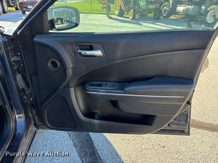 image for item EV3204 2012 Dodge Charger Police 