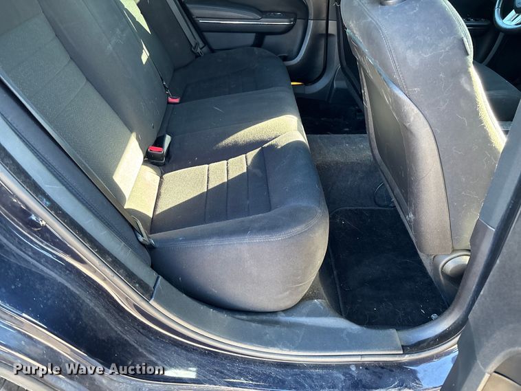 image for item EV3204 2012 Dodge Charger Police 