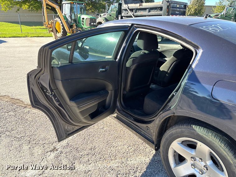 image for item EV3204 2012 Dodge Charger Police 