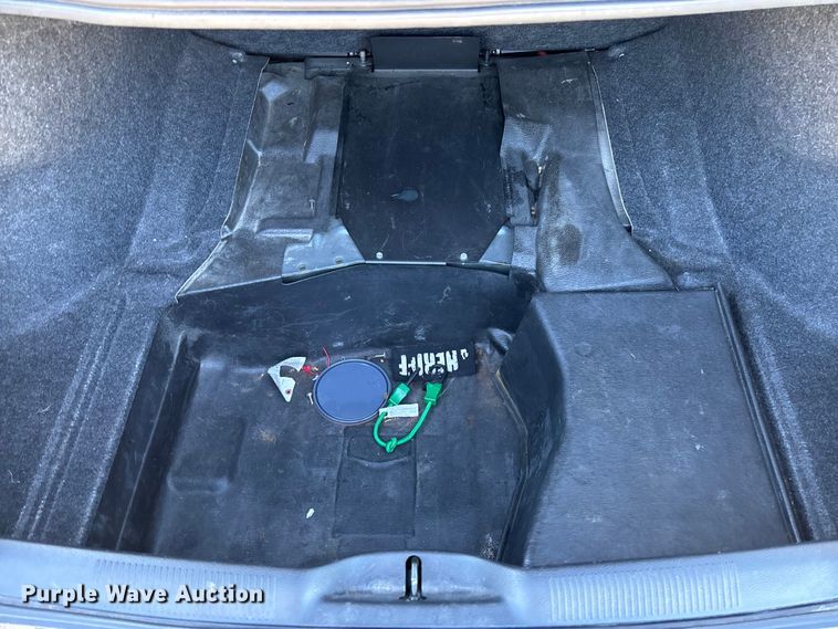 image for item EV3204 2012 Dodge Charger Police 