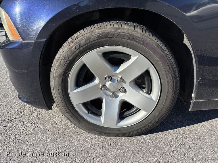 image for item EV3204 2012 Dodge Charger Police 