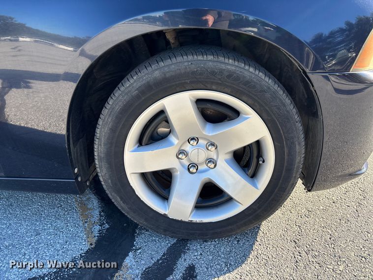 image for item EV3204 2012 Dodge Charger Police 