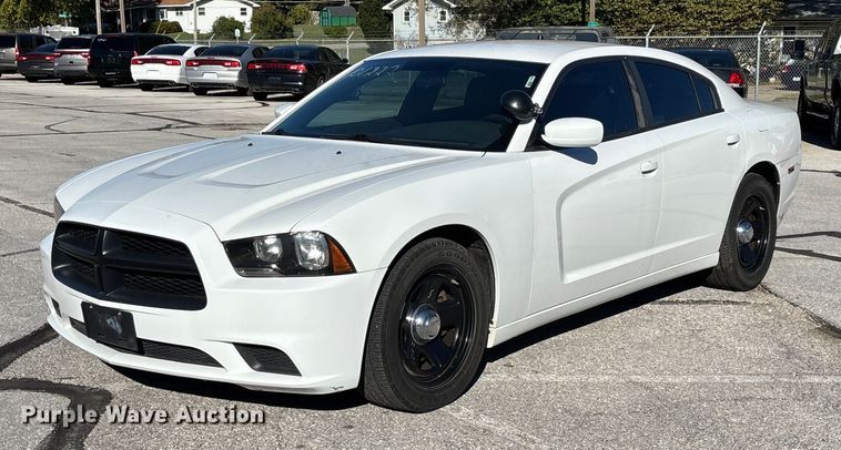 image for item EV3205 2012 Dodge Charger Police 