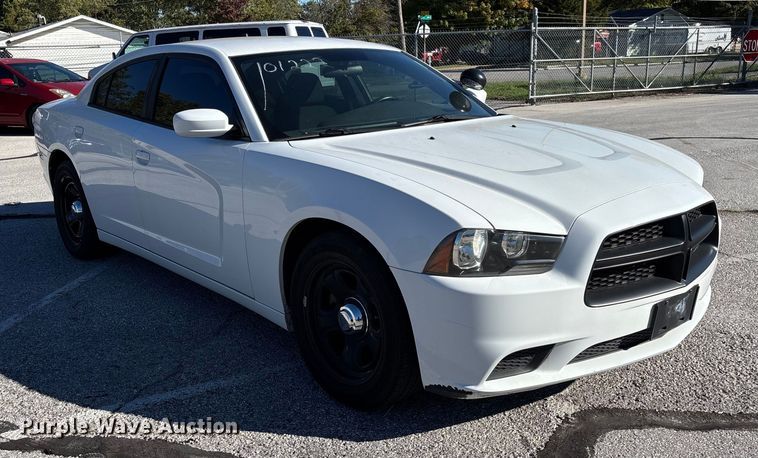 image for item EV3205 2012 Dodge Charger Police 