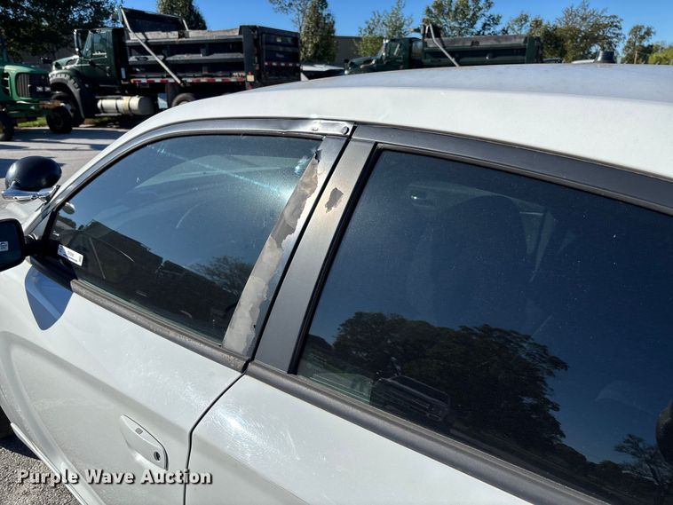 image for item EV3205 2012 Dodge Charger Police 