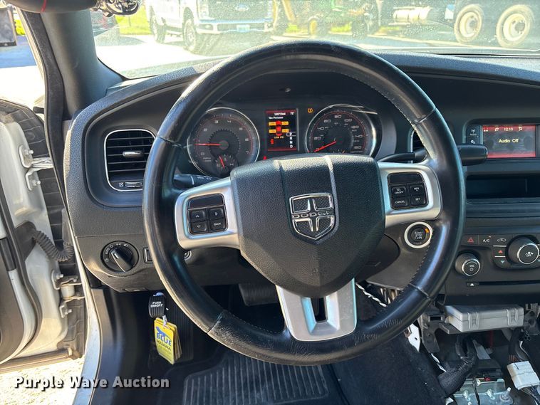 image for item EV3205 2012 Dodge Charger Police 